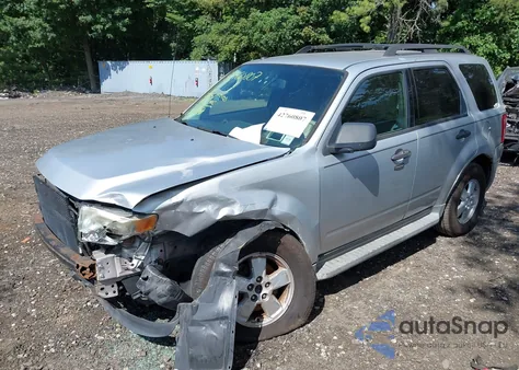 2010 Ford Escape Xlt из США, поврежденный, VIN 1FMCU0D75AKB03571